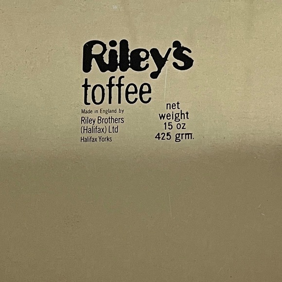 VINTAGE Riley's Toffee Niagara Falls Rectangular Tin Decor Storage Landmarks - Picture 6 of 17